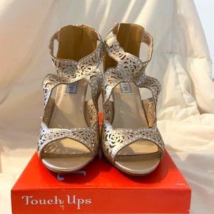 Touch Ups By Benjamin Walk Heels, Nude, Size 9.5 (Never Worn)